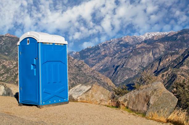 Porta potty delivery and setup in Forest, VA